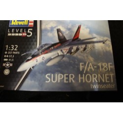 Revell 3842