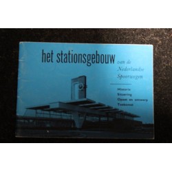Het stationsgebouw