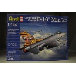 Revell 4940