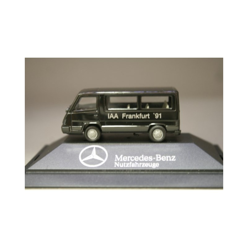 JV 0132 Herpa Mercedes MB 100