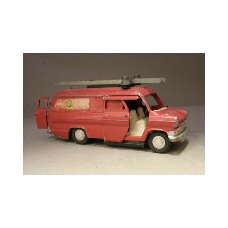 JV0520 Dinky Toys Ford Transit brandweer