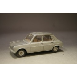 JV0523 Dinky Toys Simca 1100