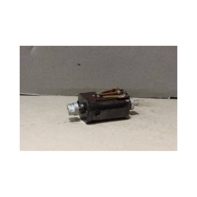 JV0543 Minitrix onderdeel 12843 V200