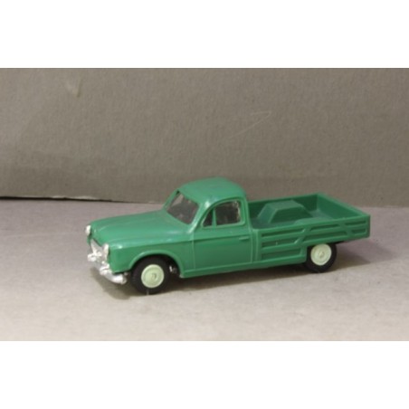 JV 0779 Peugeot 403